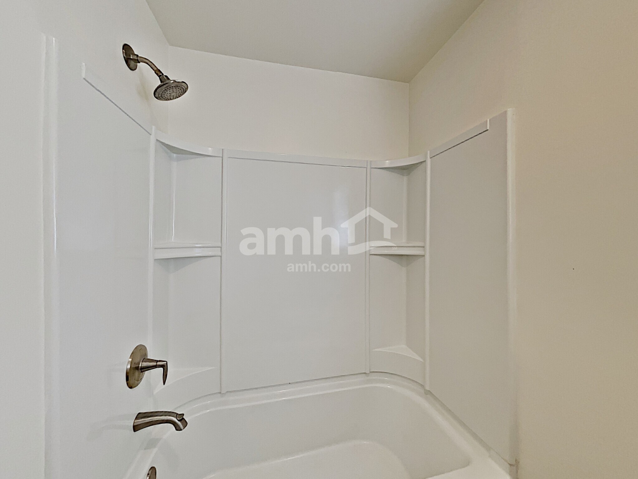 Building Photo - 413 Juniper Bluff