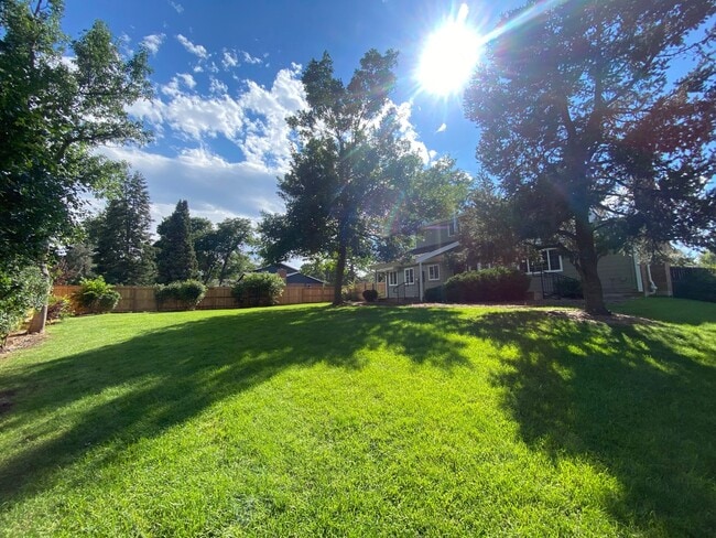 Building Photo - Updated Spacious Palos Verde Home