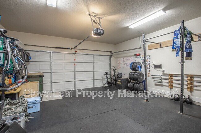Building Photo - 435 High Tech Dr