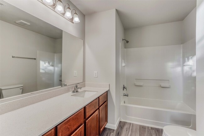 Building Photo - 5405 Rio Ramos Ct