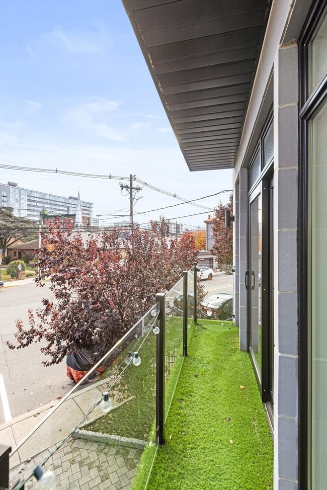 Building Photo - 27 Hackensack Plank Rd