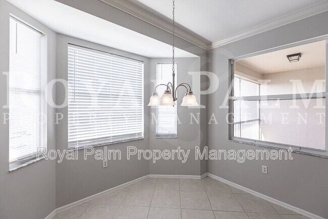 Building Photo - 8550 Kingbird Loop