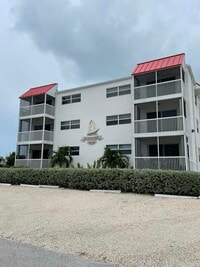Building Photo - 605 Sombrero Beach Rd