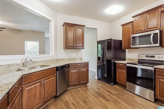 Building Photo - 1076 Pilgrim Ln