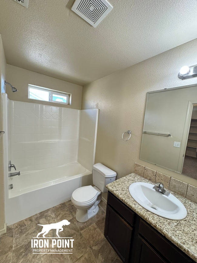 Building Photo - 11168 W Brassy Cove Loop