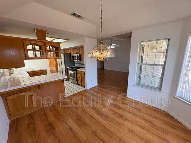 Building Photo - 314 N Virmargo St