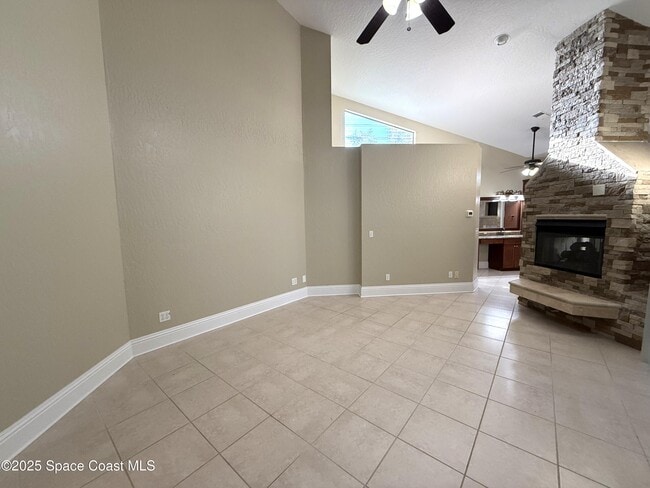 Building Photo - 108 Windward Way