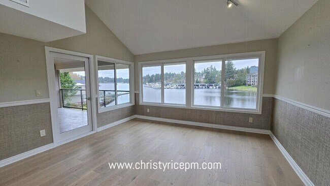 Building Photo - 395 101st Ave SE