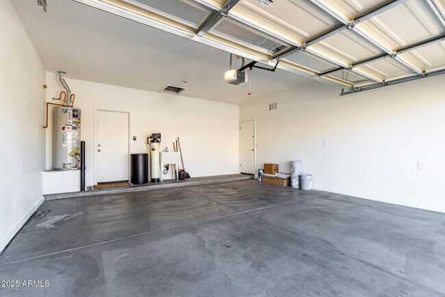 Building Photo - 11411 E Sebring Cir