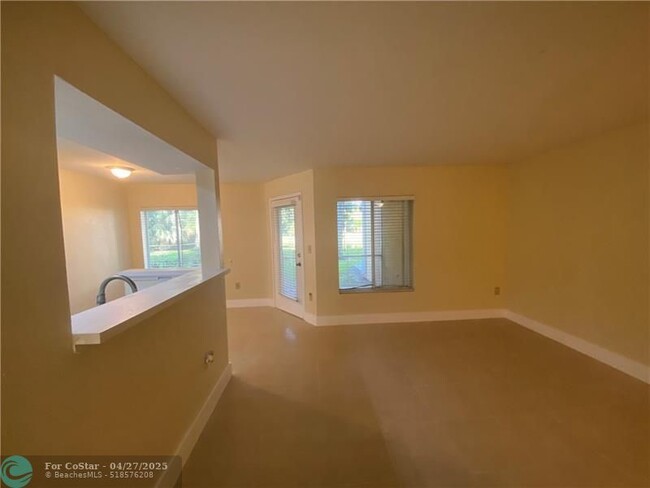 Building Photo - 2485 NW 33rd St