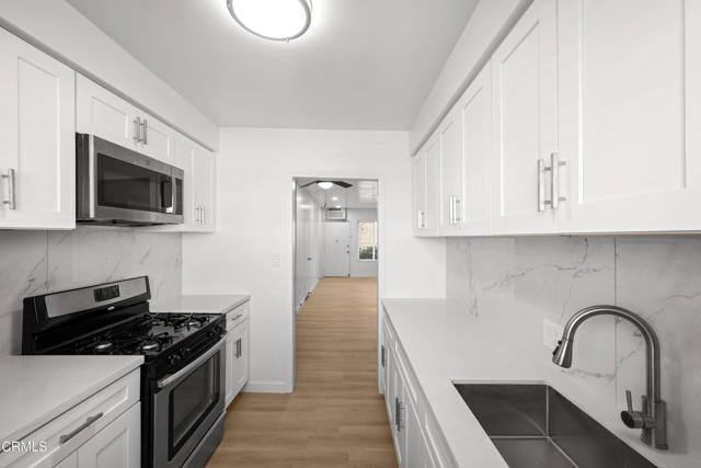 Building Photo - 121 S Chester Ave