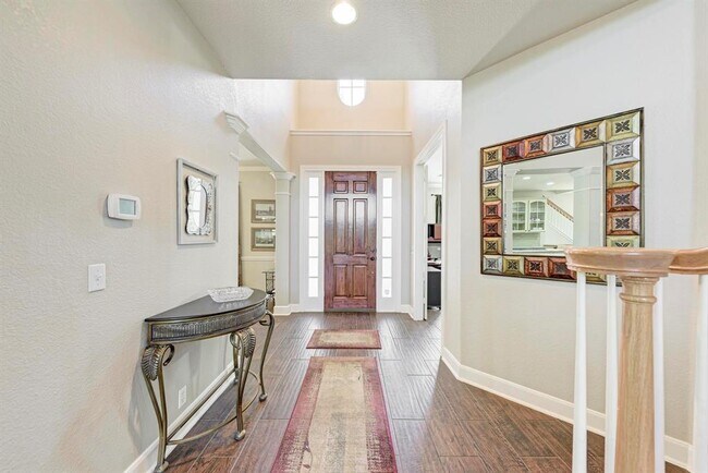 Building Photo - 8236 Phantom Canyon Dr