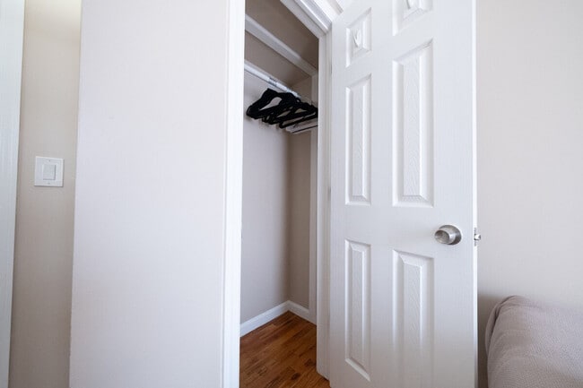 Building Photo - 125 La Salle St