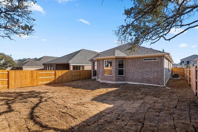 Building Photo - 133 Grn Knl Ln