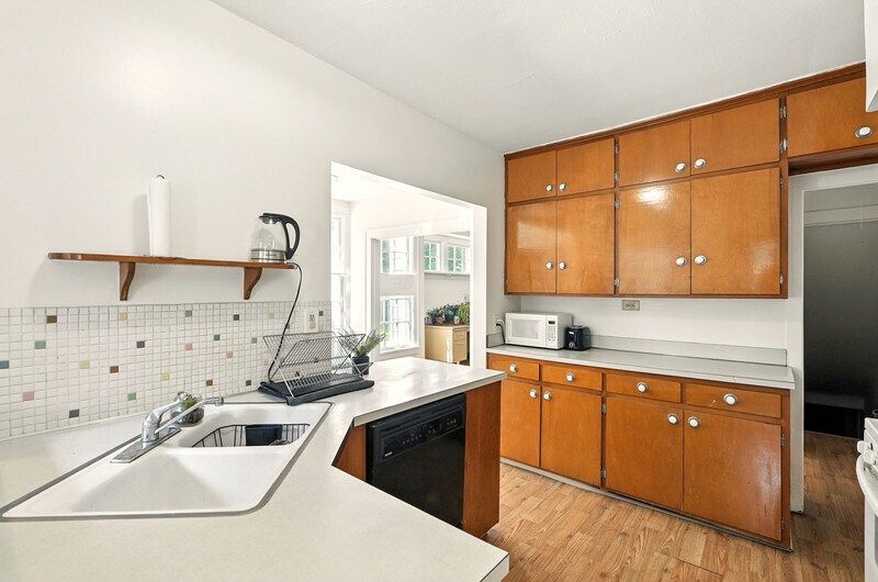 Building Photo - 2341 S Overlook Rd