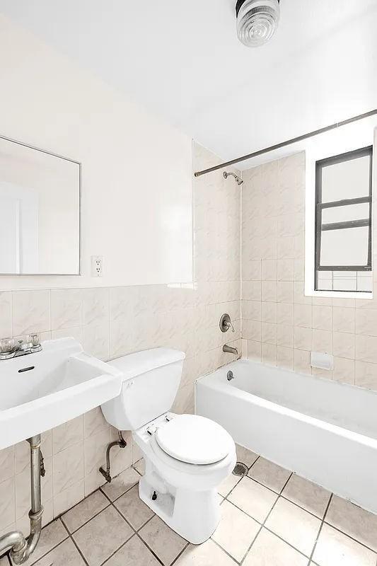 Building Photo - 1 bedroom in New York NY 10029