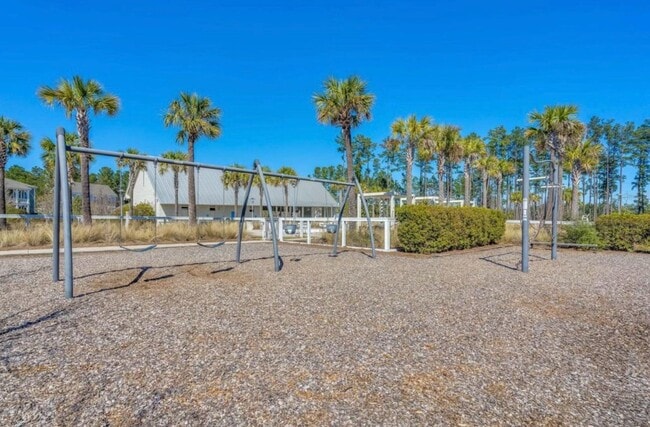 Building Photo - 313 Oak Bend St