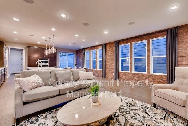 Building Photo - 1112 S Grant St