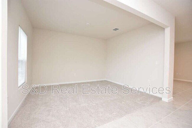 Building Photo - 622 Manchester Path