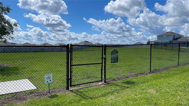 Building Photo - 2367 White Cedar Wy