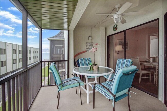 Building Photo - 2810 N Beach Rd