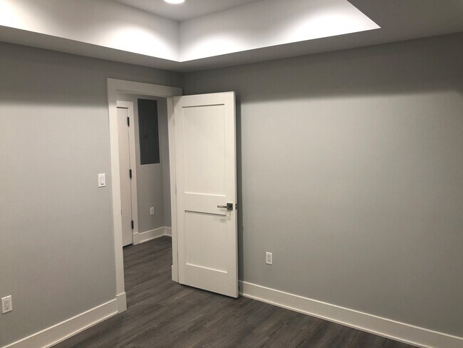 Building Photo - 4527 49th St NW