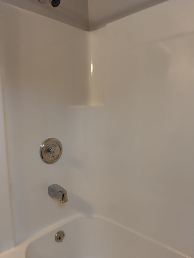 Primary Photo - 7392 Bellehaven Dr