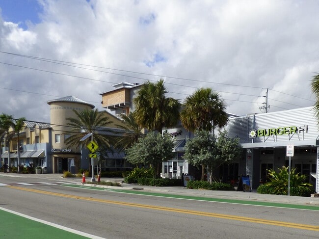 Building Photo - 2060 NE 1st St