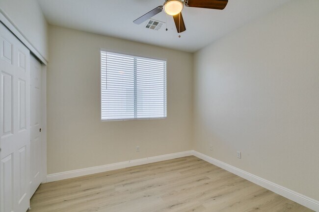 Building Photo - Charming 3-Bedroom Single-Story Home in North Las Vegas!