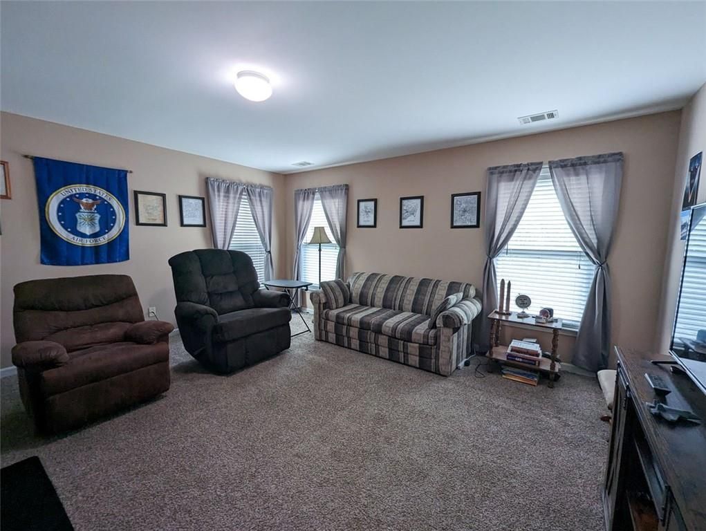 Building Photo - 1977 Preserve Creek Way