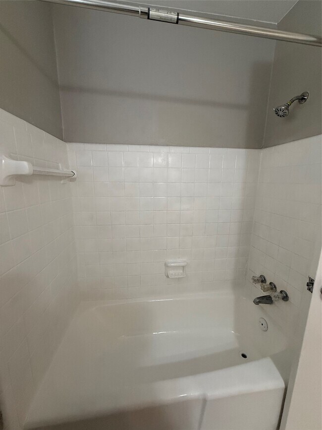 Building Photo - 5414 Hazel St