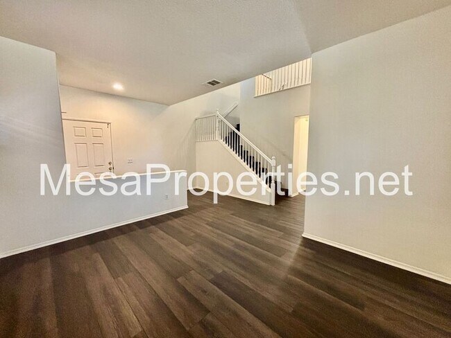 Building Photo - 14350 Jackrabbit Ln