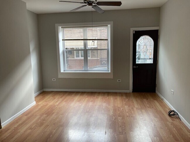 Building Photo - West Passyunk Home