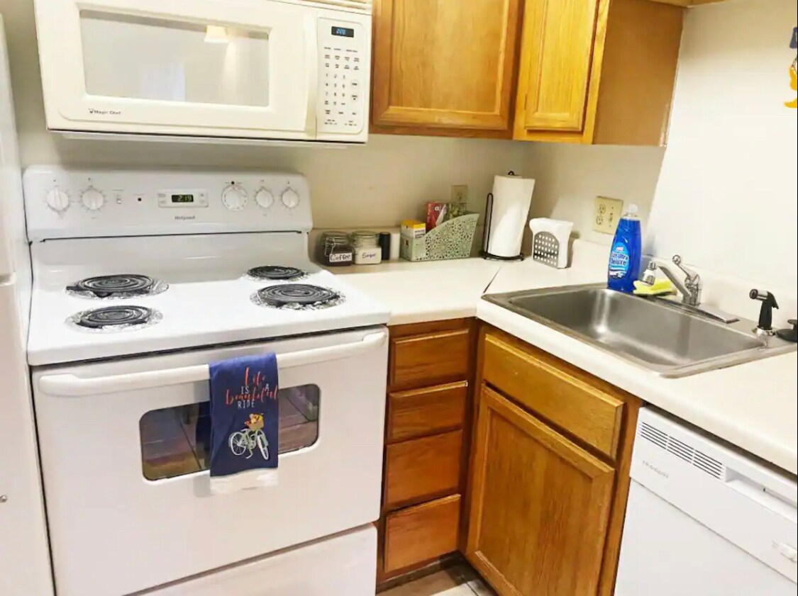 Building Photo - 200 Sandestin Ln