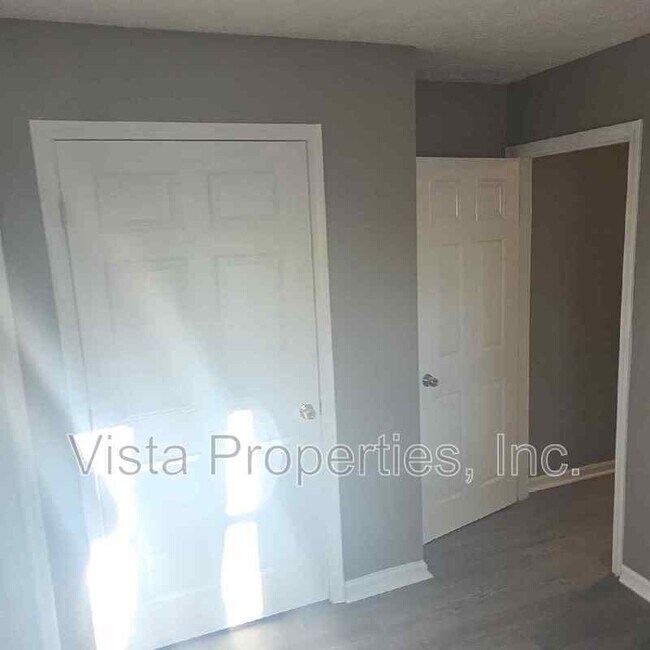 Building Photo - 1622 Haskin Ave