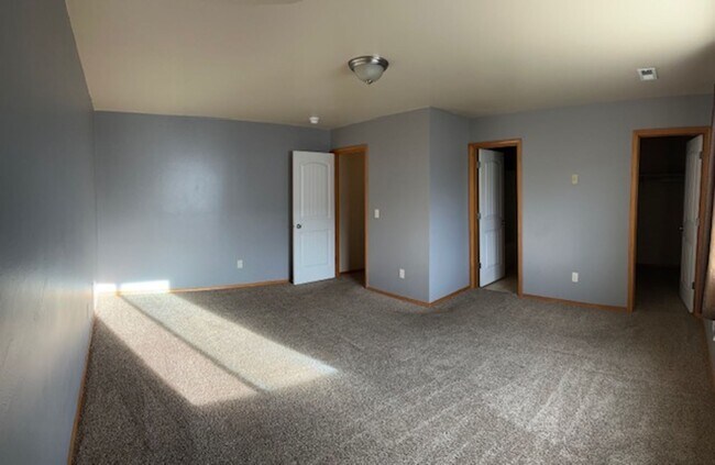 Building Photo - Great 3BR 2BA Home in RiverRock