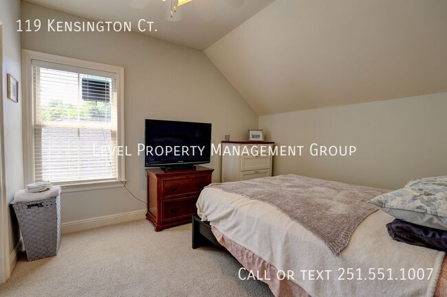 Building Photo - 119 Kensington Ct