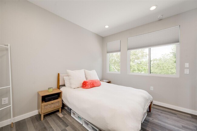 Building Photo - 2108 Tillery St