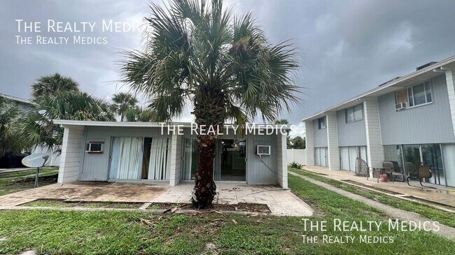 Building Photo - 1010 N Fiske Blvd