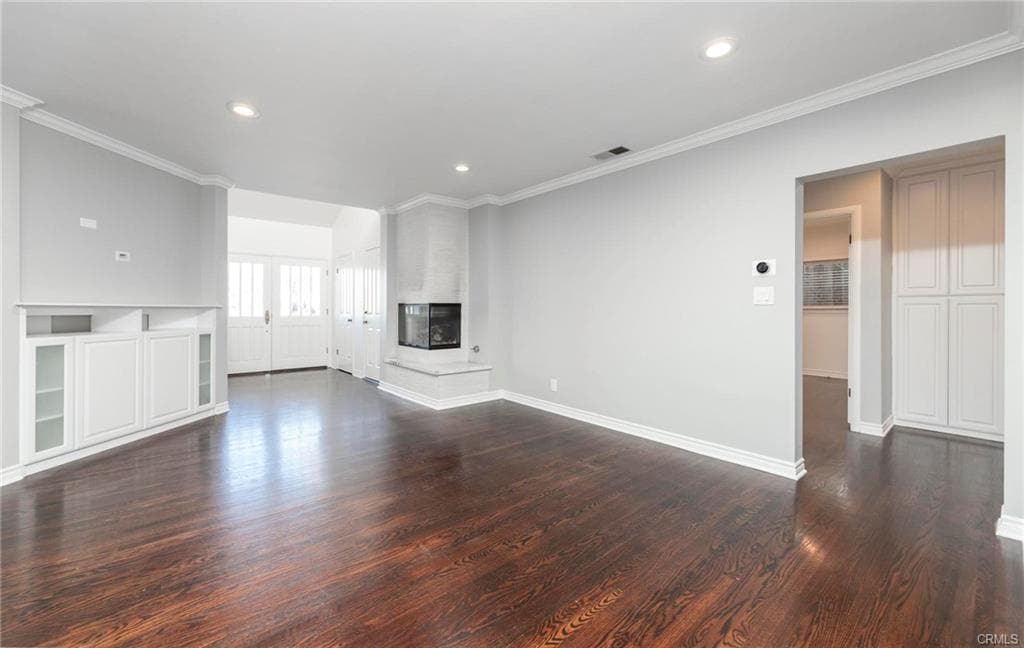 Building Photo - 1340 1st St