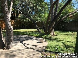 Building Photo - 13851 Susancrest Dr