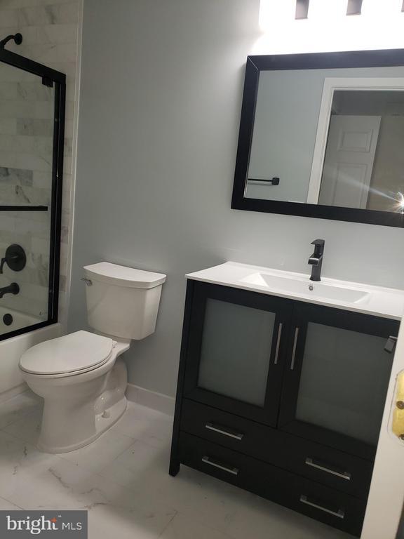 Building Photo - 11705 Summerchase Cir