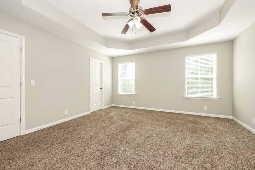 Building Photo - 2627 Salem Glen Xing