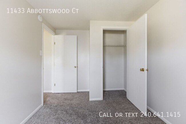 Building Photo - 11433 Abbottswood Ct