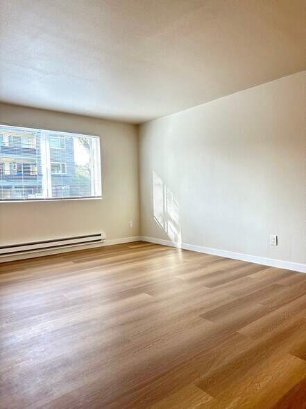 Building Photo - 8714 35th Ave NE