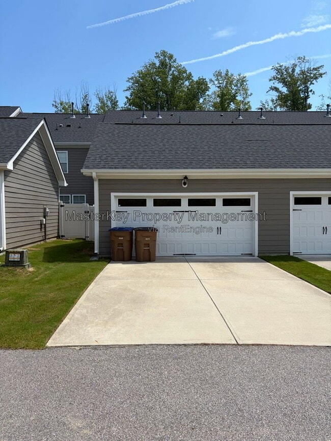 Building Photo - 727 Carraway Garden Dr