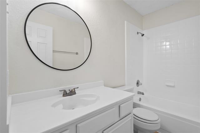 Building Photo - 217 N Bugle Dr