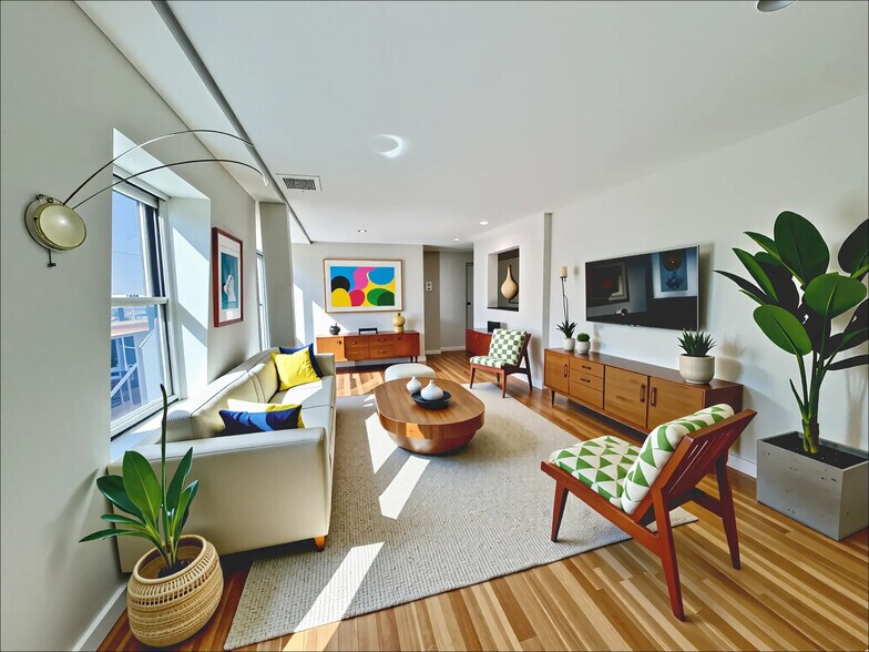 Primary Photo - 1661-1663 Washington St. Unit 403