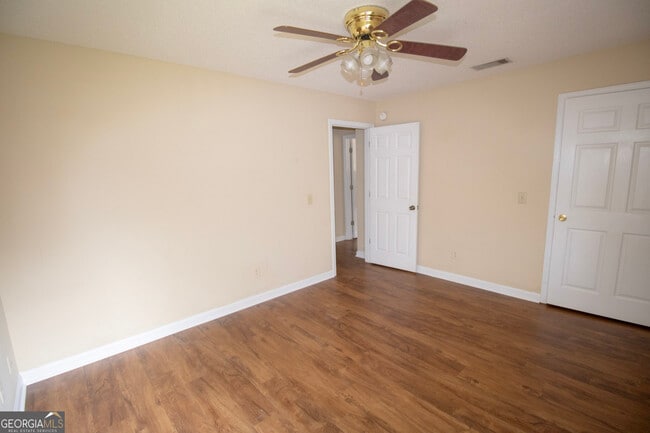 Building Photo - 1602 Drayton Ln