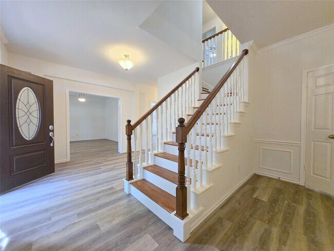 Building Photo - 6415 Taimer Ct